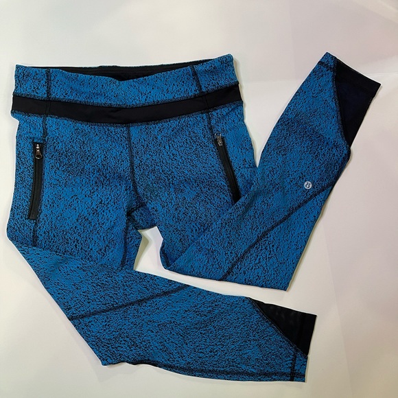 Lululemon Inspire Tight II
Power Luxtreme Spray Jacquard Shockin BlueBlack SZ 8 - Picture 4 of 15